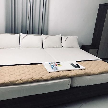Lakshmi Tourist Home กูรูวาเยอร์ ภายนอก รูปภาพ